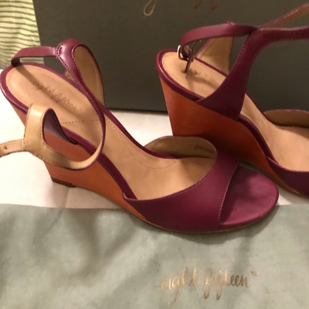 Beautiful Rose Red Wedge - Picture 3 of 5